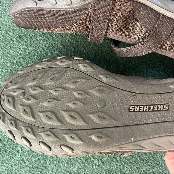 Skechers Relaxed Fit Women's 9.5 Brown Mary Jane Shoes comfort slip on flats - Picture 8 of 10